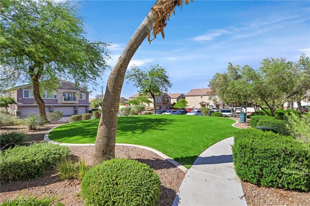 1090 Sheer Paradise, Henderson, NV 89002