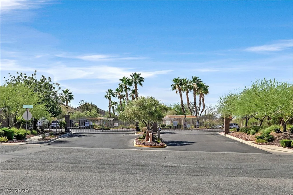 1090 Sheer Paradise, Henderson, NV 89002