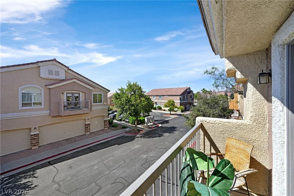 1090 Sheer Paradise, Henderson, NV 89002