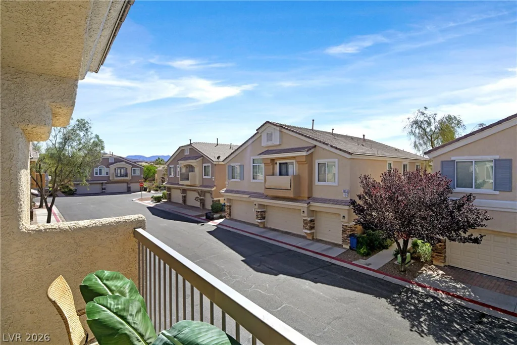 1090 Sheer Paradise, Henderson, NV 89002