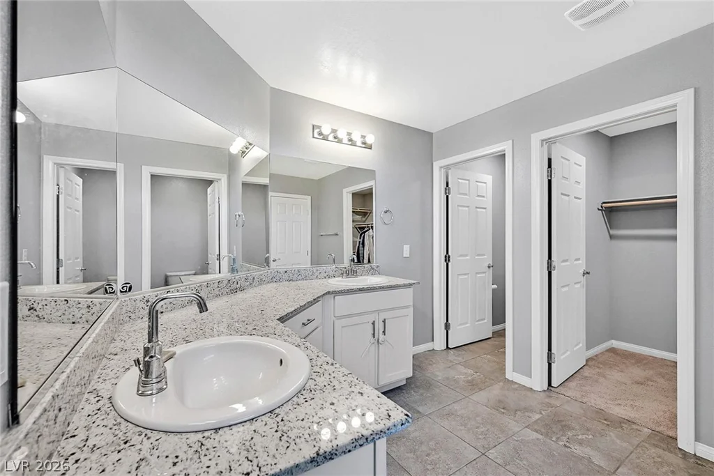 4519 Solitude Falls, North Las Vegas, NV 89084