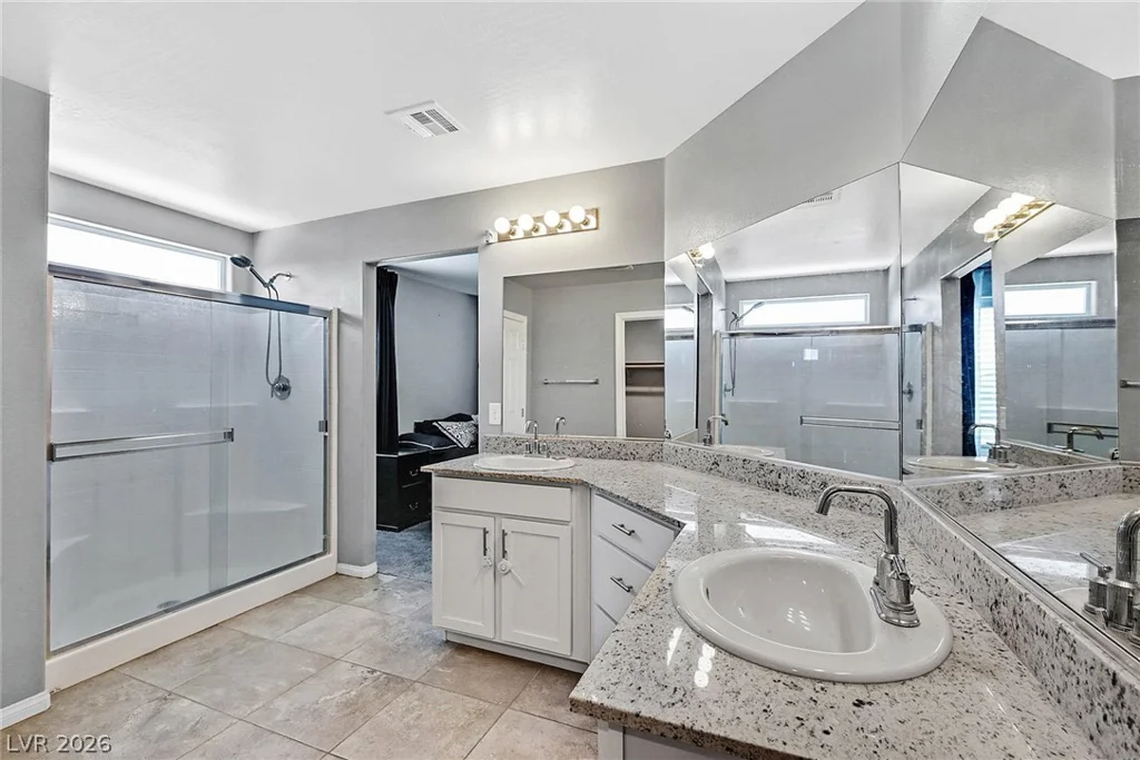 4519 Solitude Falls, North Las Vegas, NV 89084