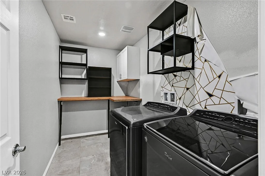 4519 Solitude Falls, North Las Vegas, NV 89084