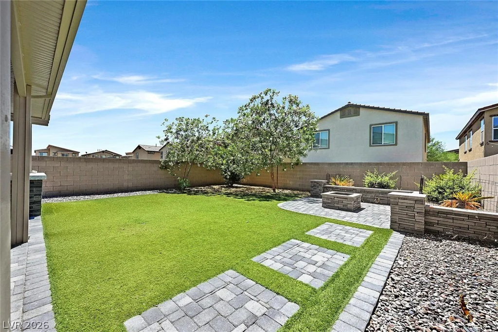 4519 Solitude Falls, North Las Vegas, NV 89084