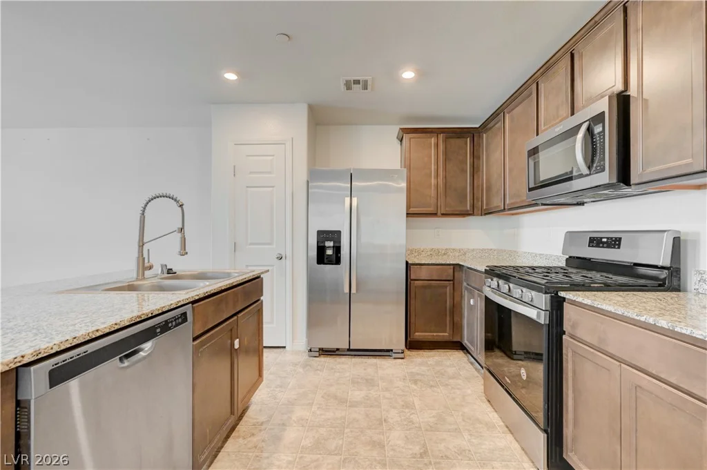 5205 Silica Chalk, Las Vegas, NV 89115