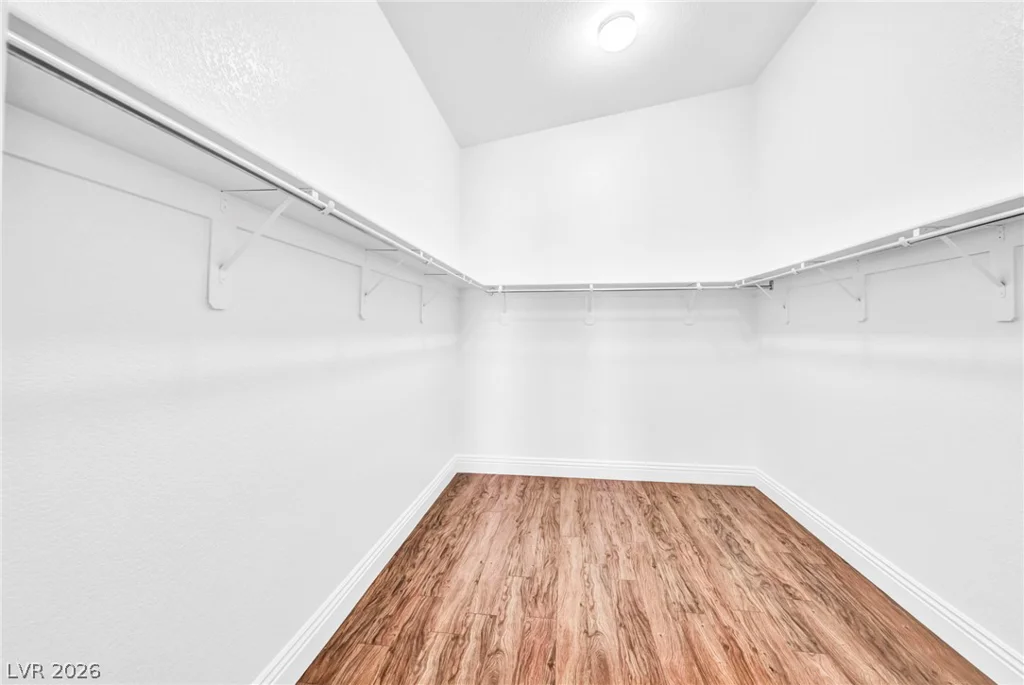 4937 Meadows Encore, Las Vegas, NV 89131