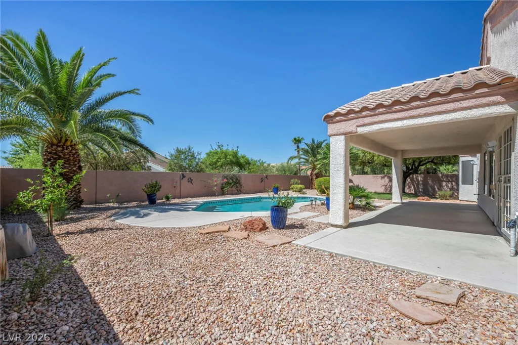 4937 Meadows Encore, Las Vegas, NV 89131