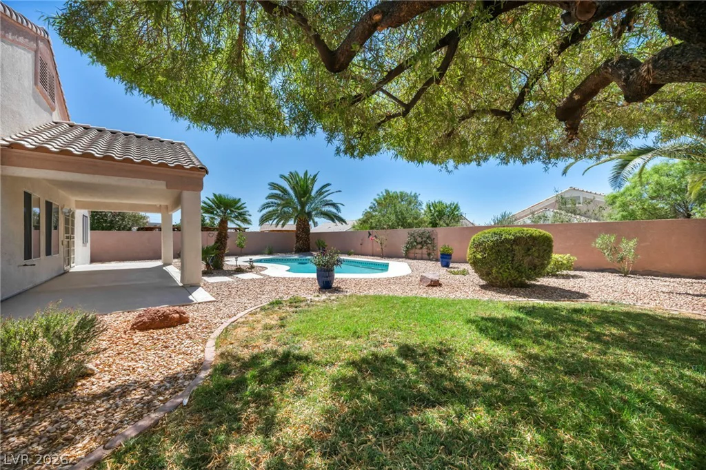 4937 Meadows Encore, Las Vegas, NV 89131