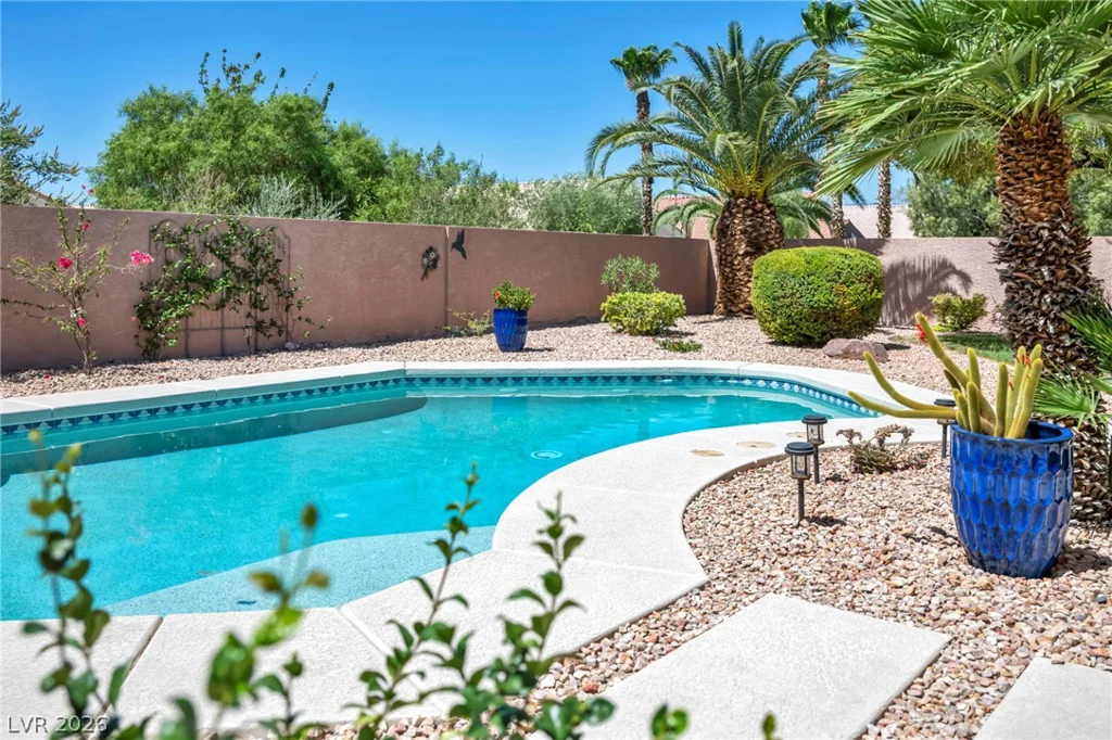 4937 Meadows Encore, Las Vegas, NV 89131