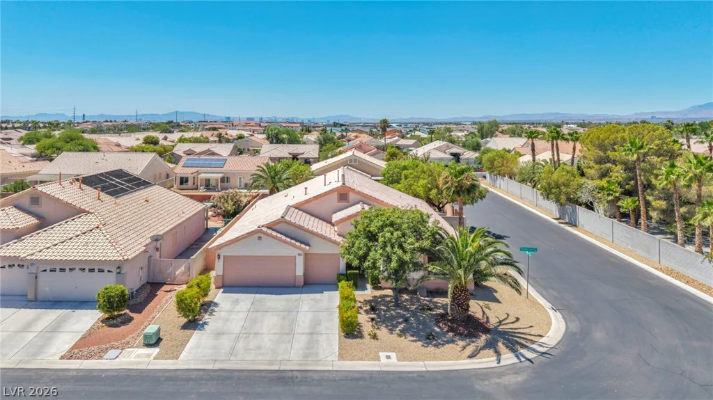 4937 Meadows Encore, Las Vegas, NV 89131