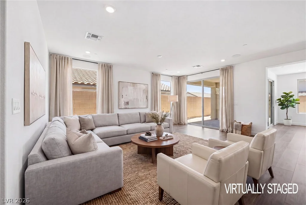10899 Delparke Valley, Las Vegas, NV 89166