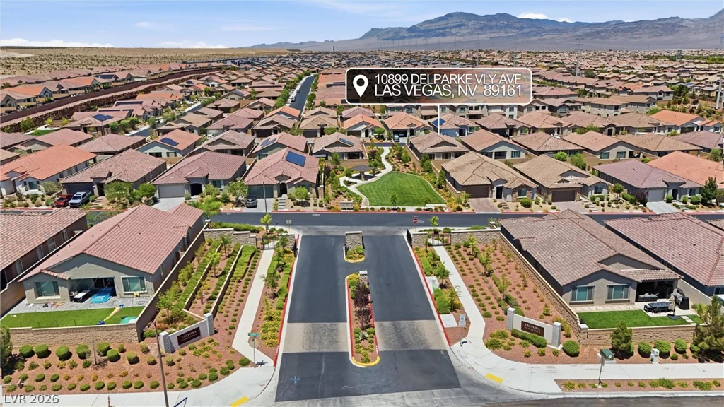 10899 Delparke Valley, Las Vegas, NV 89166