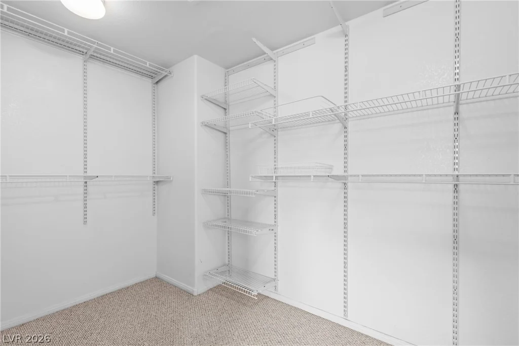2009 Bloomfield, Las Vegas, NV 89134