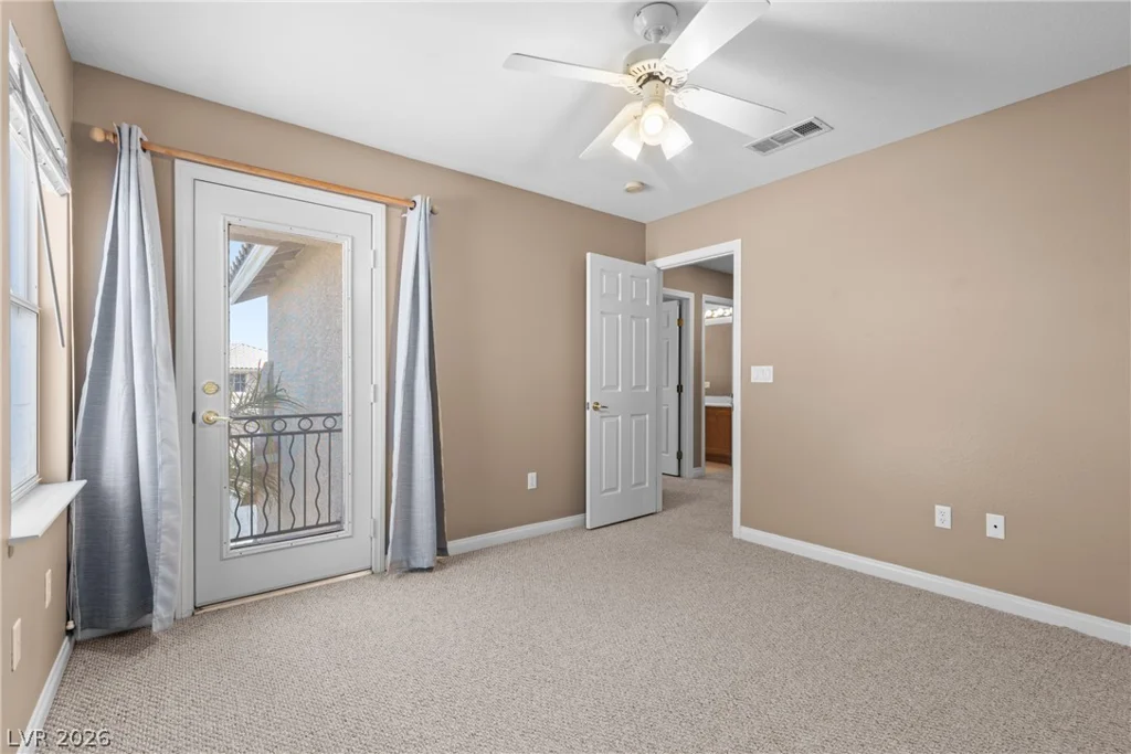 2009 Bloomfield, Las Vegas, NV 89134
