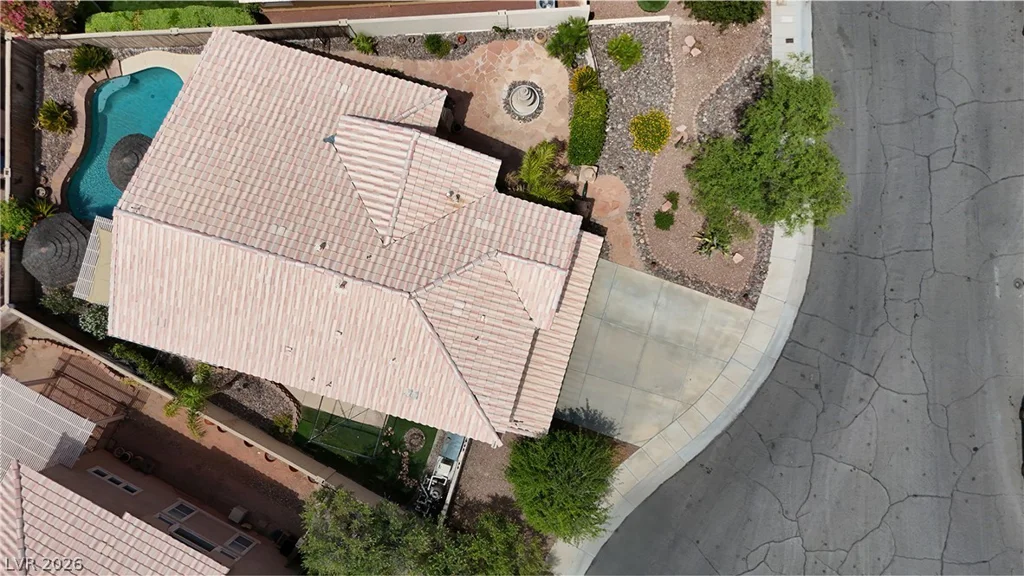 2009 Bloomfield, Las Vegas, NV 89134