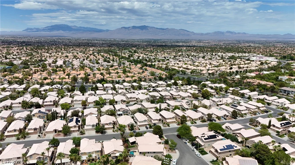 2009 Bloomfield, Las Vegas, NV 89134