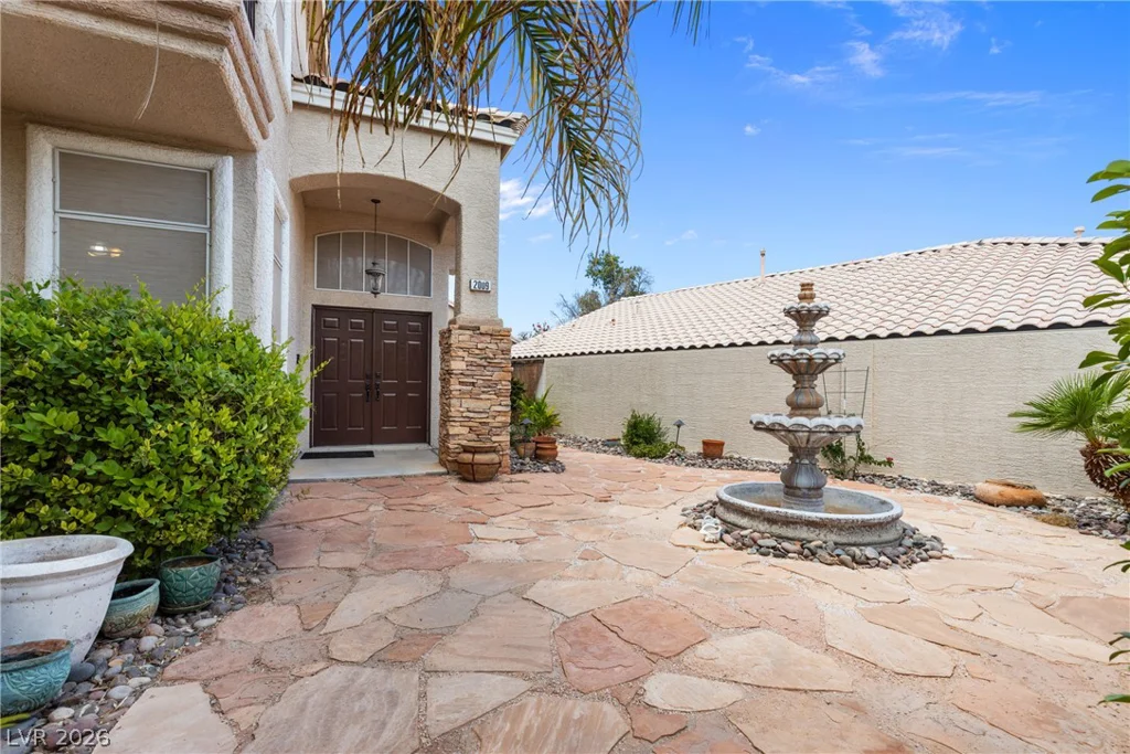 2009 Bloomfield, Las Vegas, NV 89134