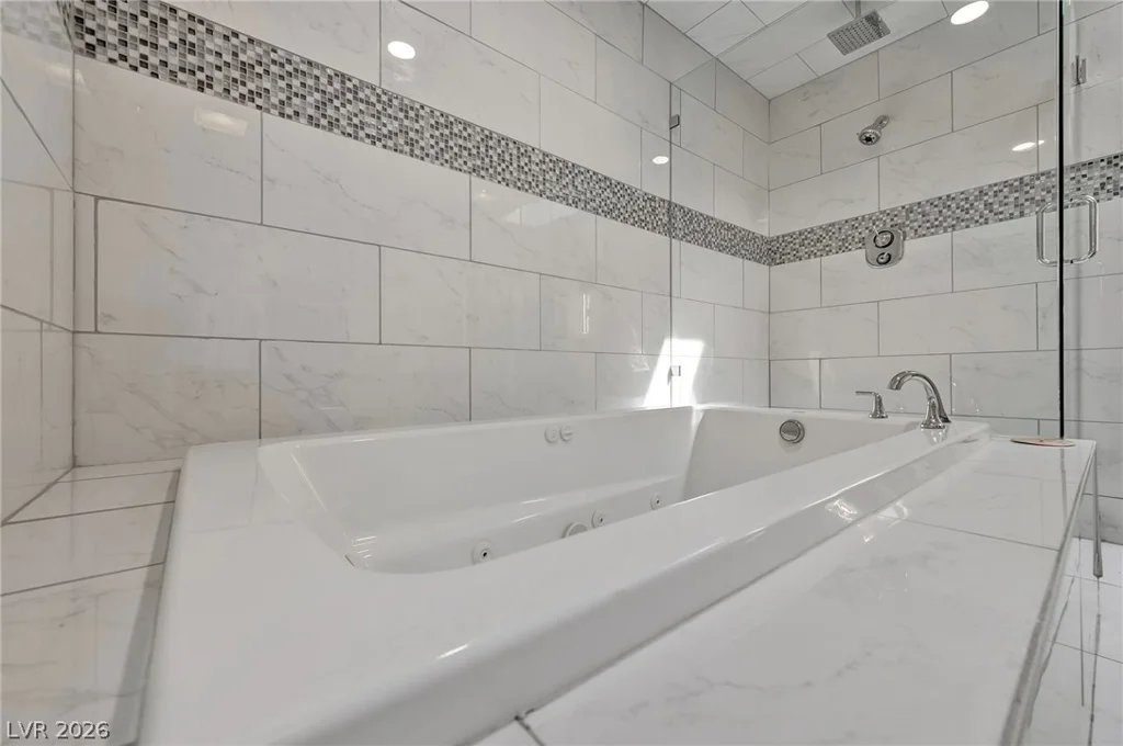1400 Maria Elena, Las Vegas, NV 89104