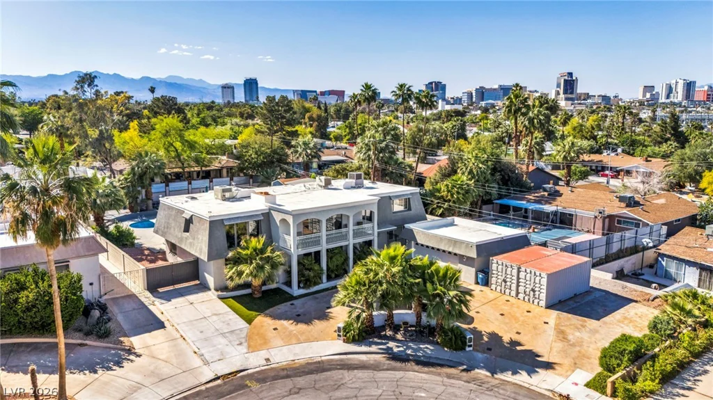 1400 Maria Elena, Las Vegas, NV 89104