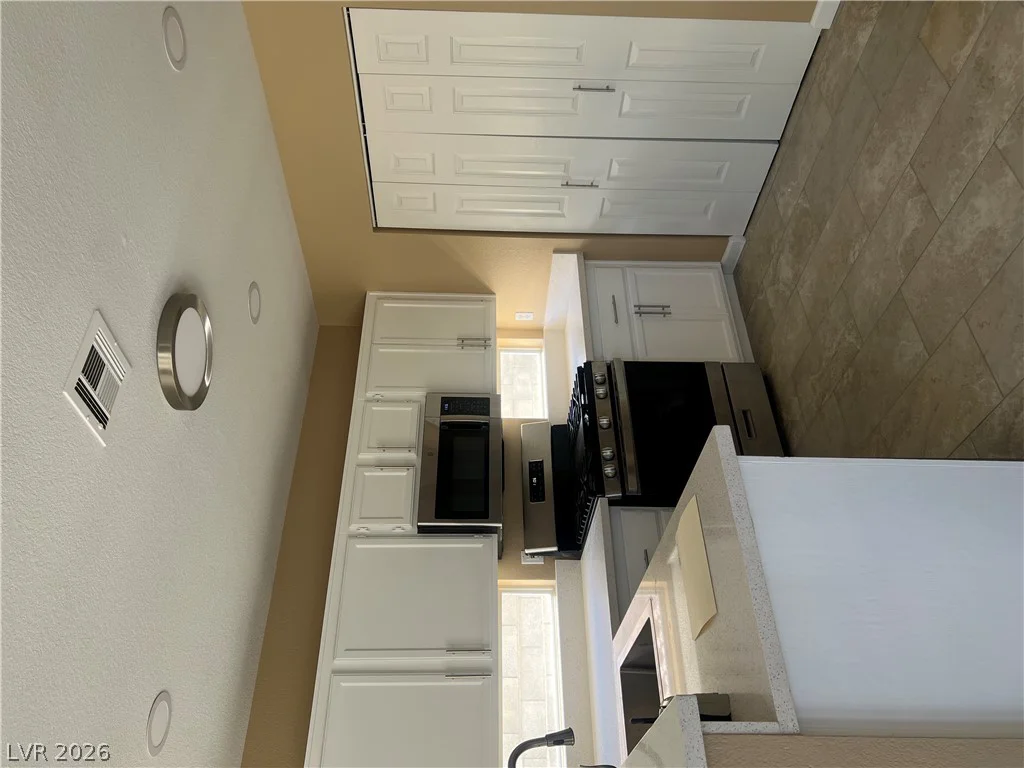 7940 Cherry River, Las Vegas, NV 89145