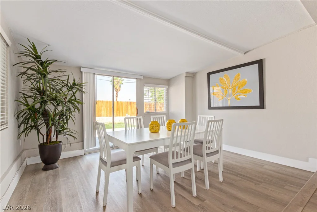 1028 Nassau, Las Vegas, NV 89108