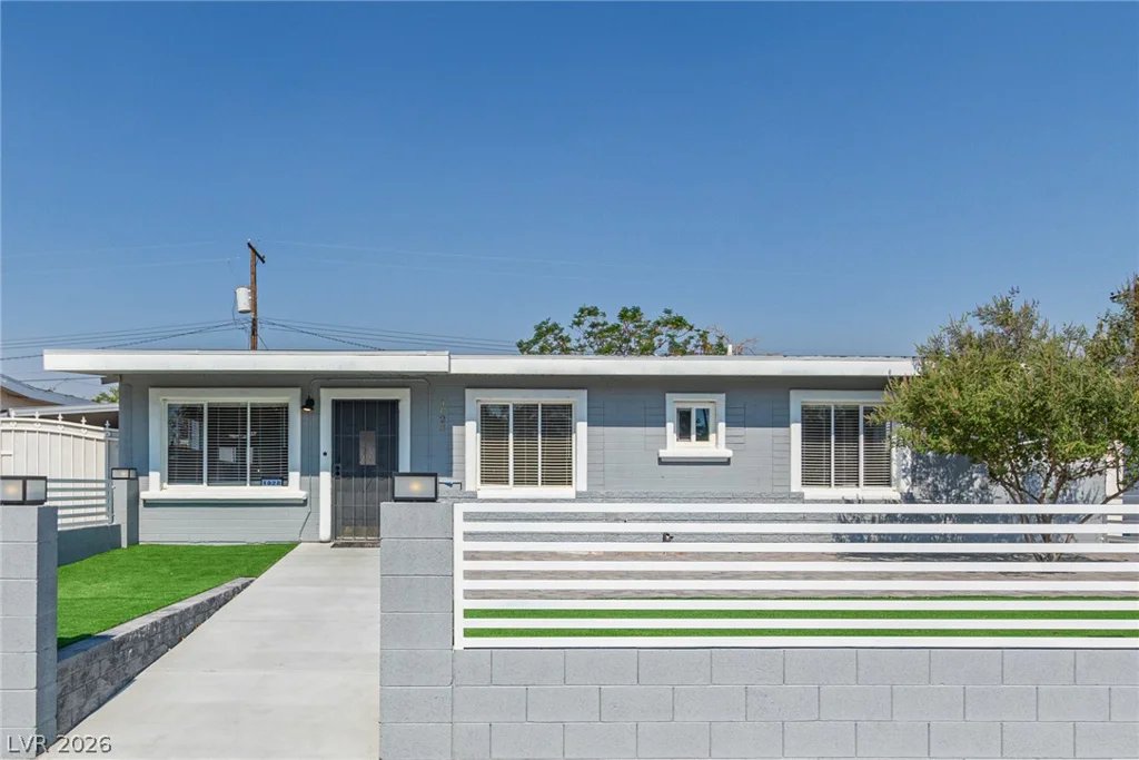 1028 Nassau, Las Vegas, NV 89108