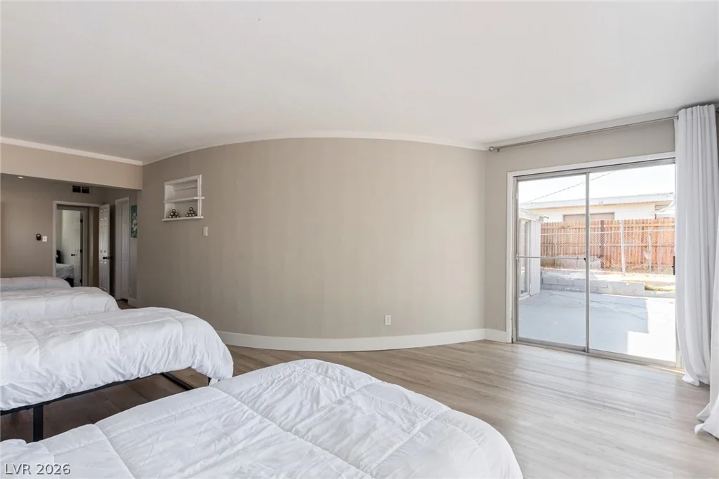 1028 Nassau, Las Vegas, NV 89108
