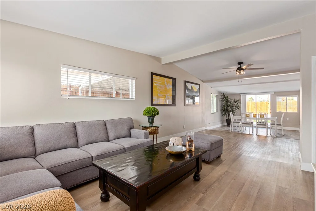 1028 Nassau, Las Vegas, NV 89108