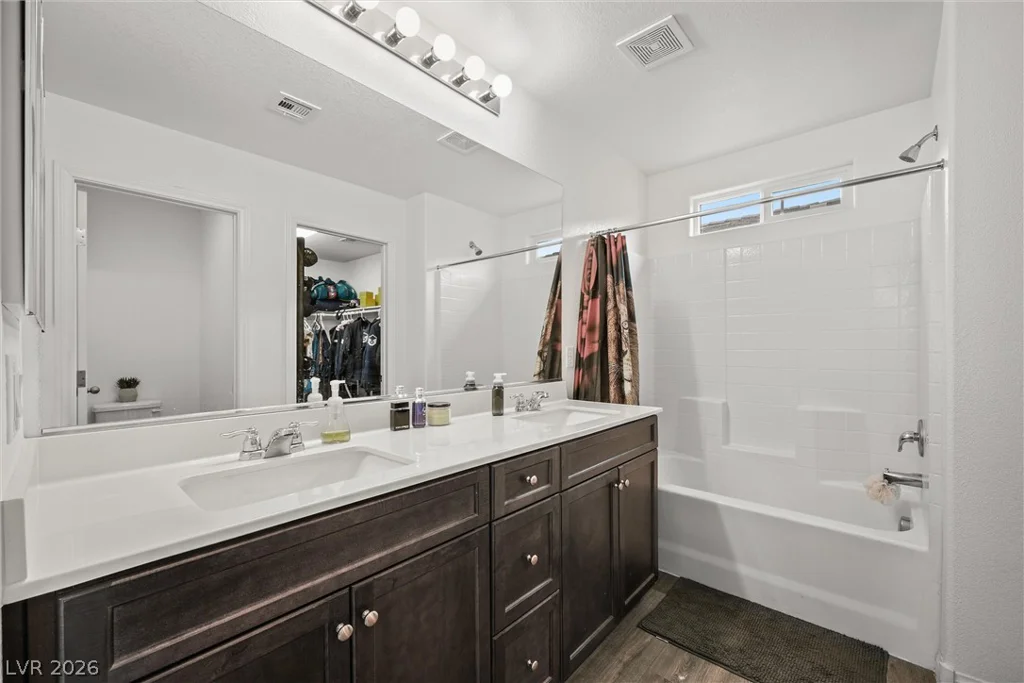 1606 Wilder Crossing Ct, Las Vegas, NV 89115