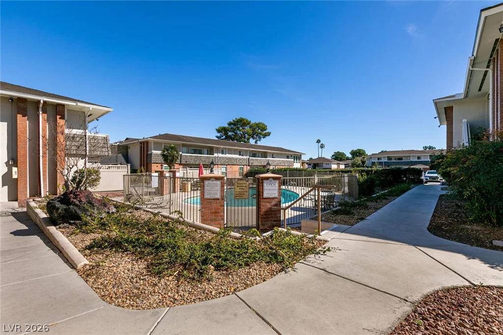 2838 Geary, Las Vegas, NV 89109
