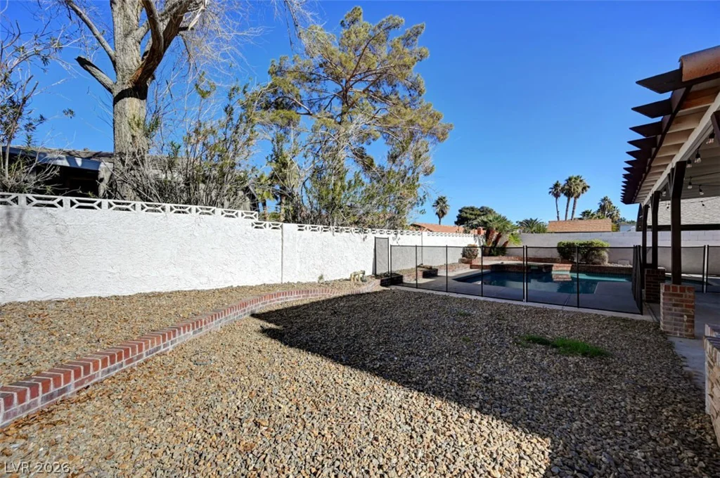 2247 Marlboro, Henderson, NV 89014
