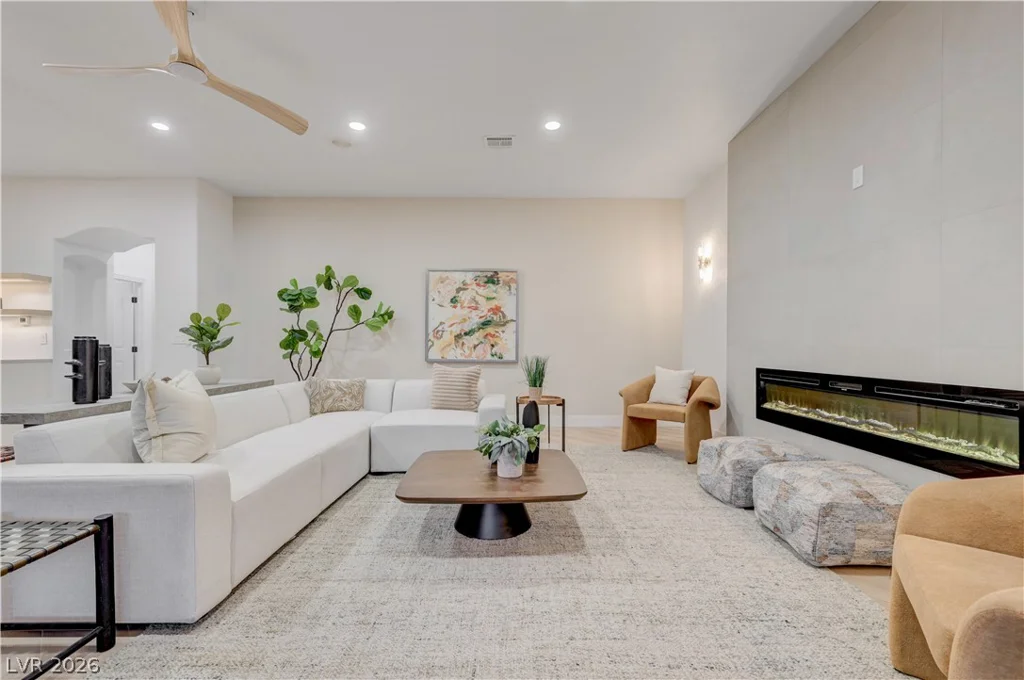 2161 Alexa Breanne, Las Vegas, NV 89117