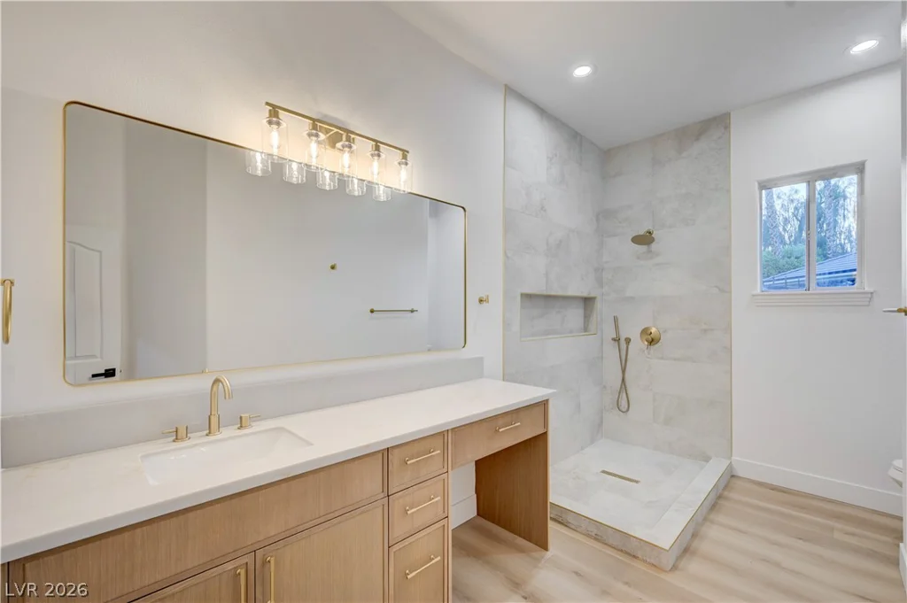 2161 Alexa Breanne, Las Vegas, NV 89117