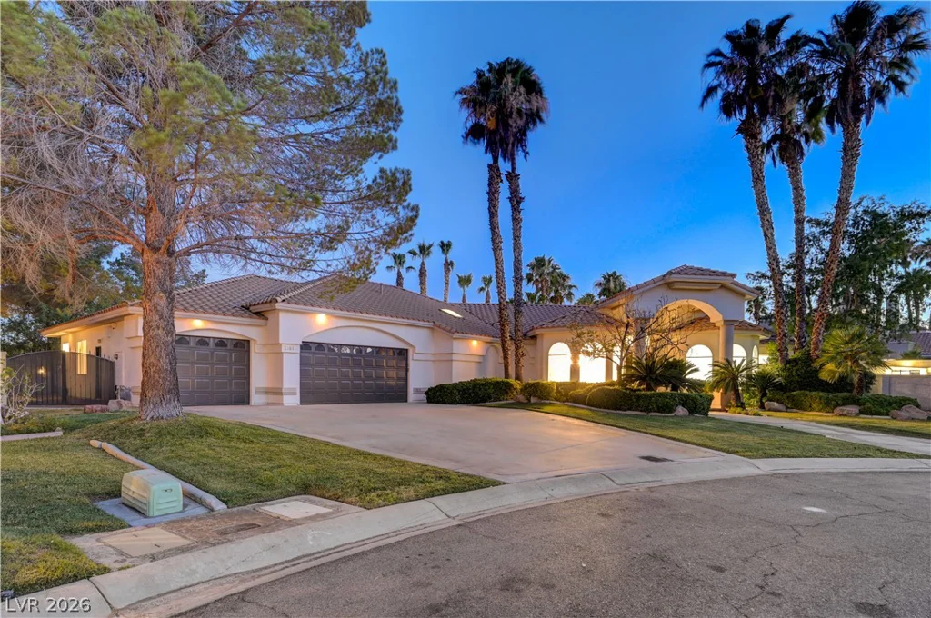 2161 Alexa Breanne, Las Vegas, NV 89117
