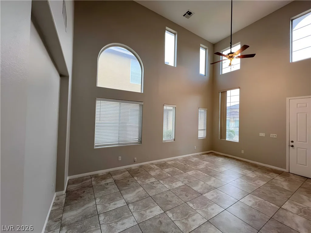 4348 San Gabriel Hill, Las Vegas, NV 89115