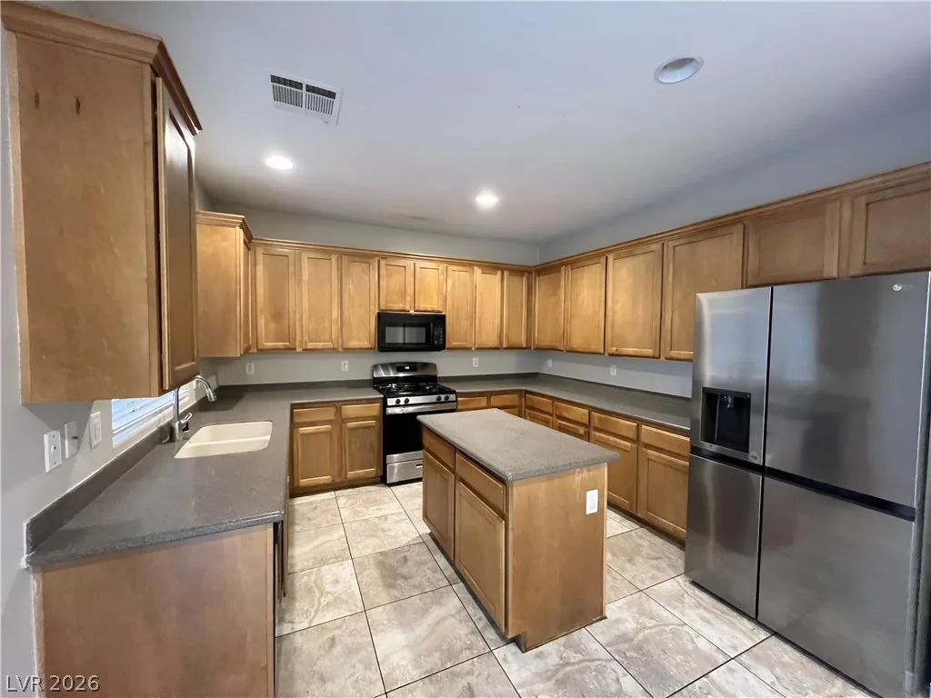4348 San Gabriel Hill, Las Vegas, NV 89115
