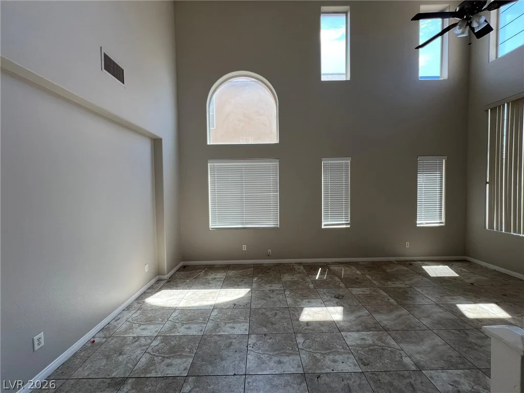 4348 San Gabriel Hill, Las Vegas, NV 89115