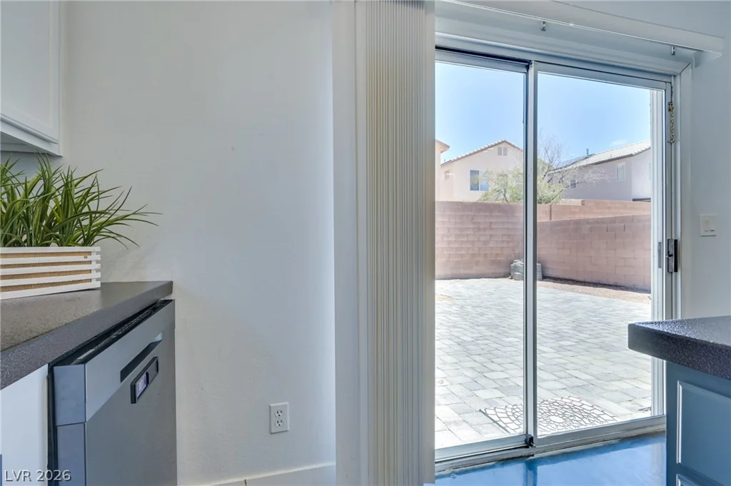 7016 Flowering Willow, Las Vegas, NV 89148