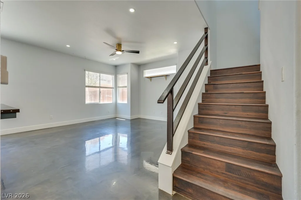 7016 Flowering Willow, Las Vegas, NV 89148