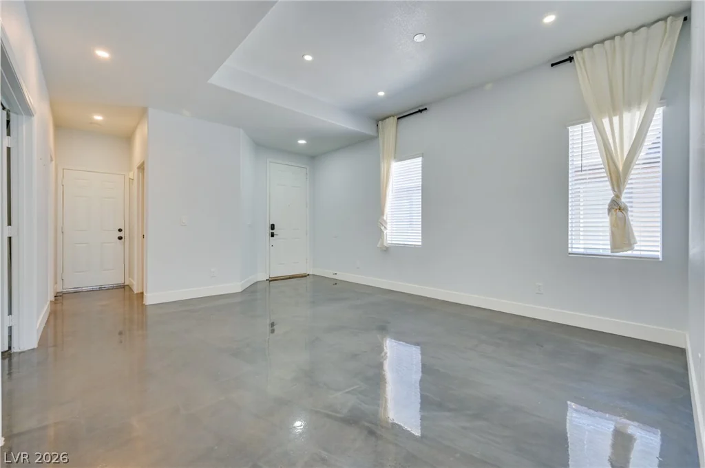 7016 Flowering Willow, Las Vegas, NV 89148