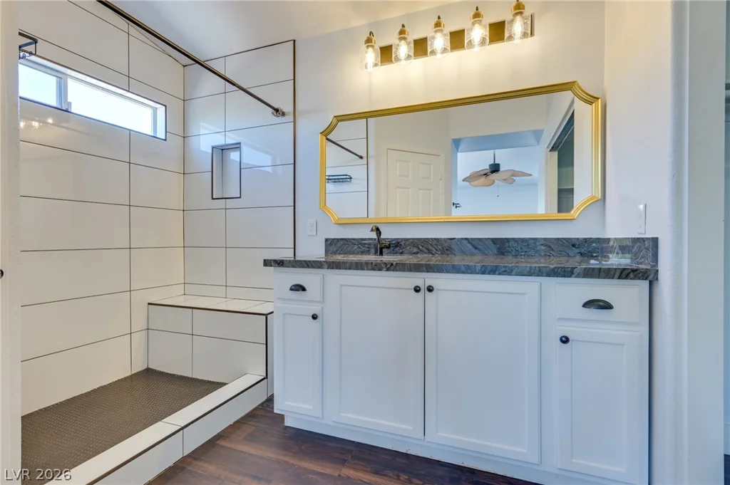 7016 Flowering Willow, Las Vegas, NV 89148