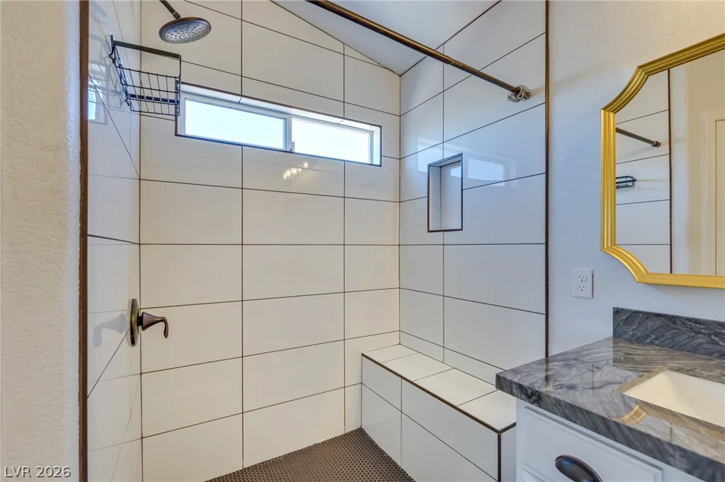 7016 Flowering Willow, Las Vegas, NV 89148