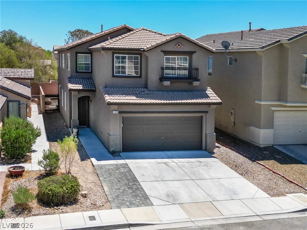 7016 Flowering Willow, Las Vegas, NV 89148