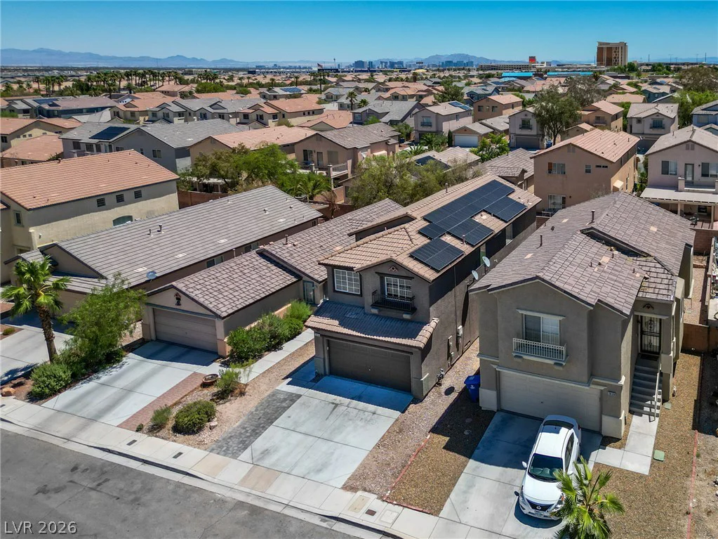 7016 Flowering Willow, Las Vegas, NV 89148