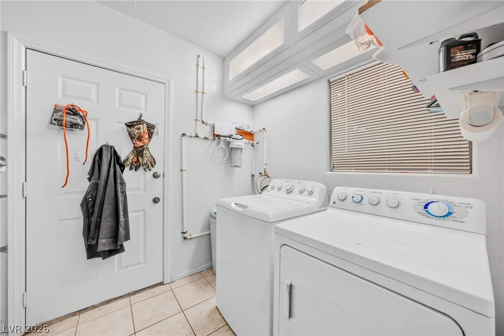 2335 Mount Charleston, Pahrump, NV 89048