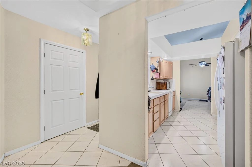2335 Mount Charleston, Pahrump, NV 89048