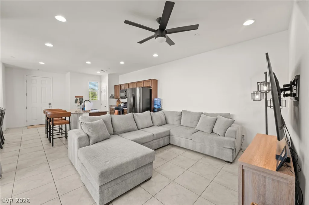 742 Last Dance, Henderson, NV 89011