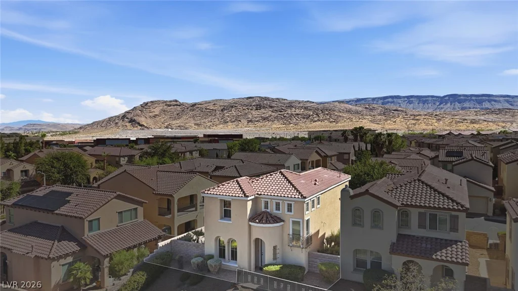 1016 Douglas Flat, Las Vegas, NV 89138