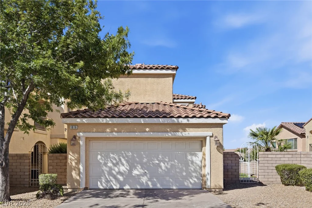 1016 Douglas Flat, Las Vegas, NV 89138