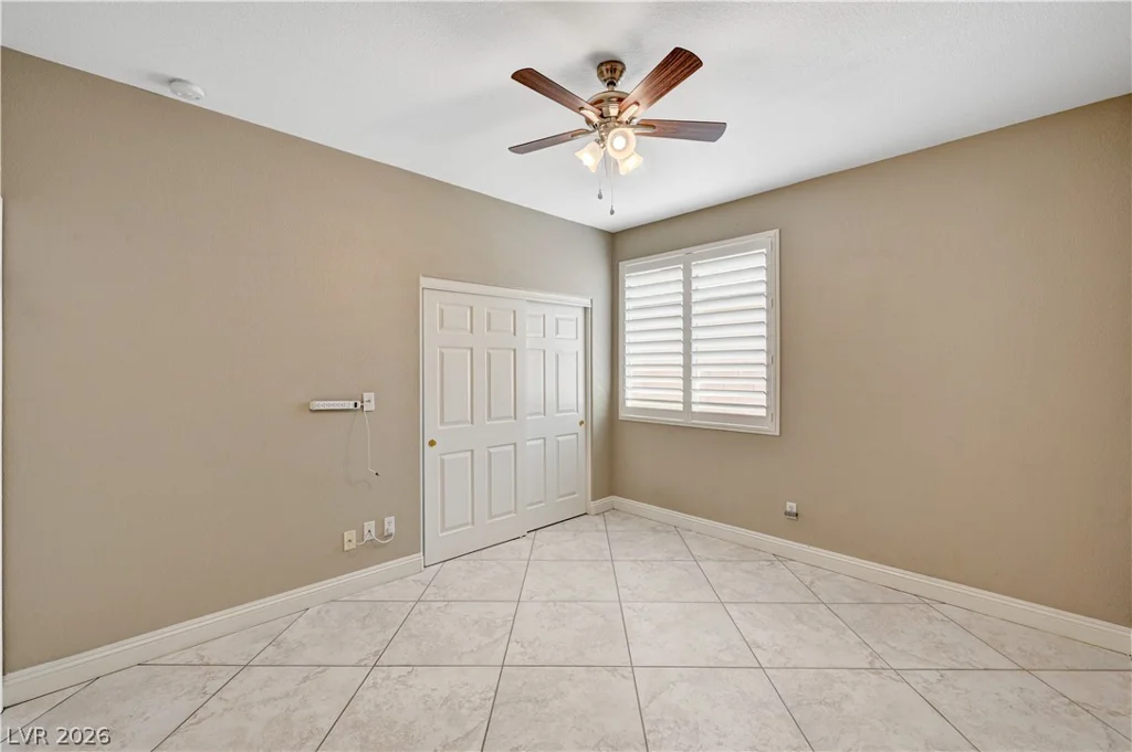3329 Pageland, Las Vegas, NV 89135